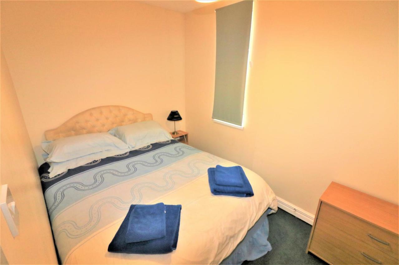 Marley Mansion Apartments - Borough Биркенхед Екстериор снимка